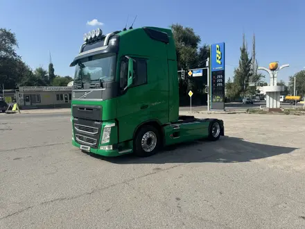 Volvo  FH 2019 года за 37 200 000 тг. в Алматы – фото 4