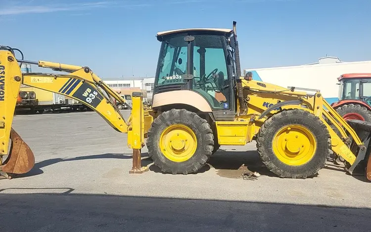 Komatsu  WB93S 2014 годаүшін15 000 000 тг. в Шымкент