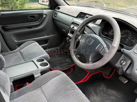 Honda CR-V 1996 года за 1 900 000 тг. в Алматы – фото 4