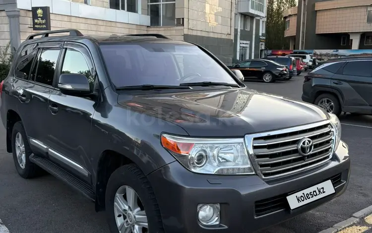 Toyota Land Cruiser 2013 года за 21 000 000 тг. в Астана
