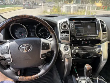 Toyota Land Cruiser 2013 года за 23 000 000 тг. в Астана – фото 5