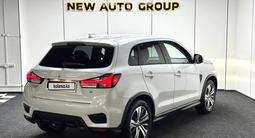 Mitsubishi Outlander Sport 2020 годаfor7 500 000 тг. в Астана – фото 3