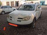 Mitsubishi Outlander 2005 годаүшін5 000 000 тг. в Астана – фото 2