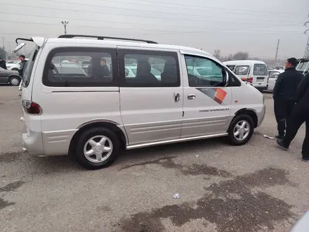 Hyundai Starex 2002 года за 4 000 000 тг. в Шымкент – фото 3