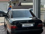 Mercedes-Benz E 220 1992 года за 2 400 000 тг. в Сарыагаш – фото 3