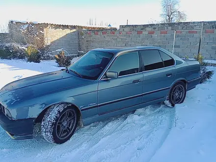 BMW 525 1989 года за 1 999 999 тг. в Мерке