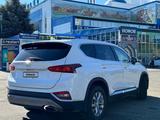 Hyundai Santa Fe 2019 годаүшін9 000 000 тг. в Актобе – фото 3