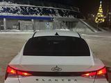 Hyundai Elantra 2022 года за 9 900 000 тг. в Астана – фото 3