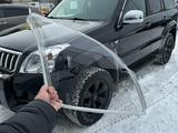 Стекло для фар Toyota Prado 120 за 30 000 тг. в Шымкент