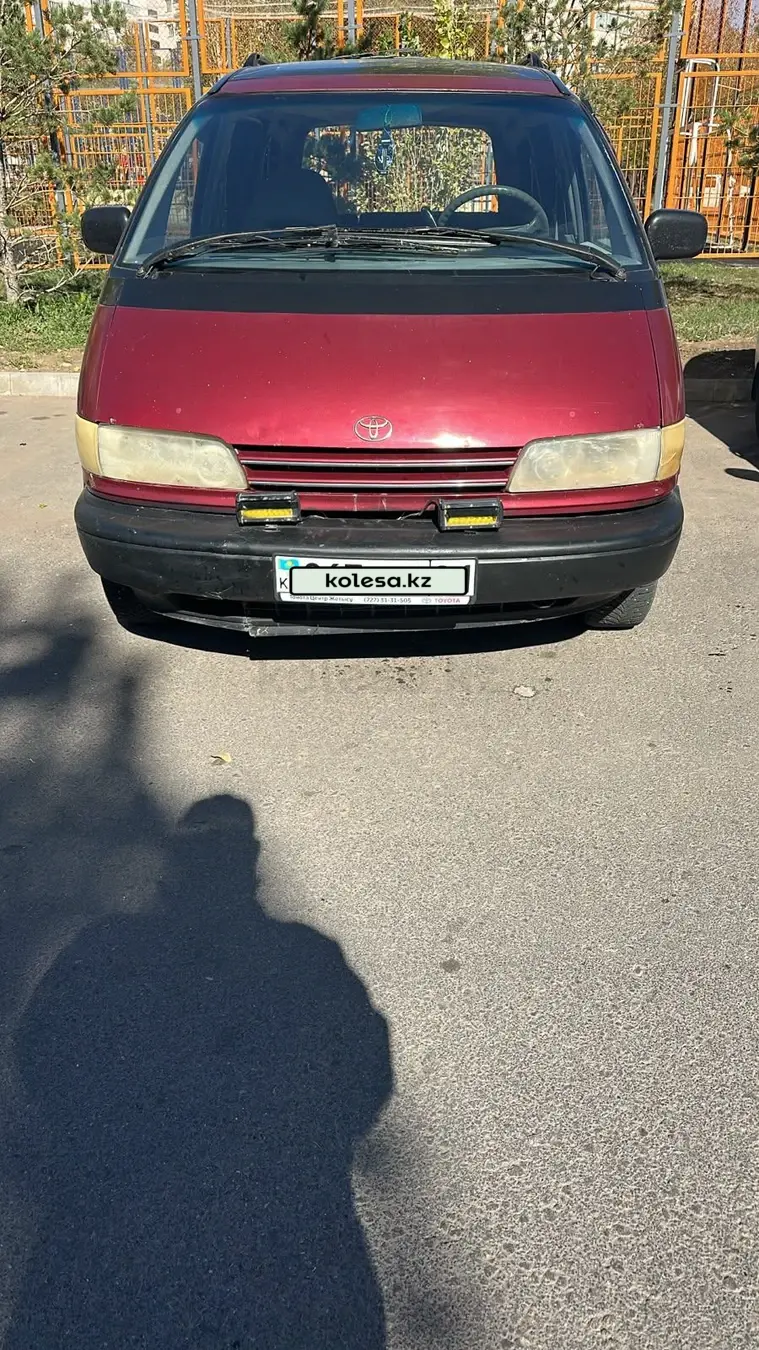 Toyota Previa, 1992