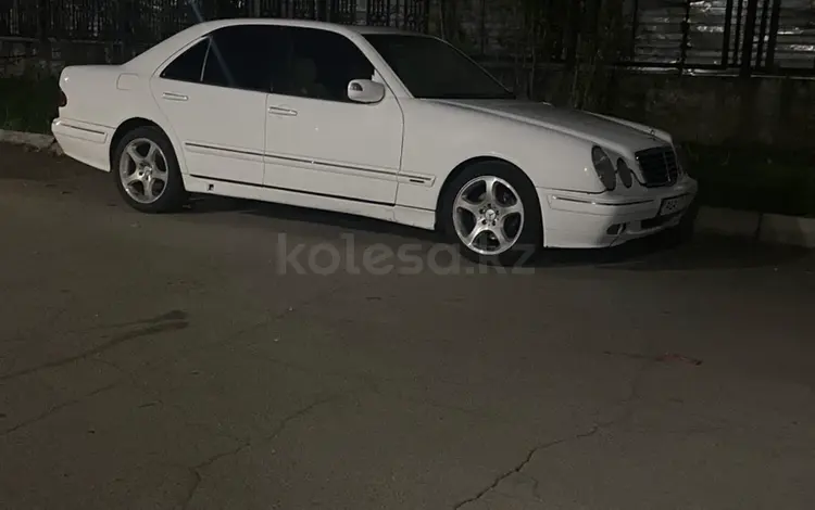 Mercedes-Benz E 320 2002 года за 3 888 888 тг. в Алматы