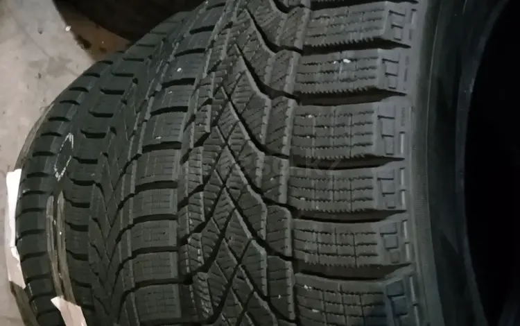 285/60/18 Зимние премиум шины Pirelli IceZero за 280 000 тг. в Алматы