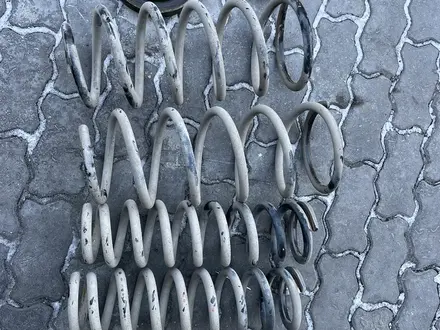 Пружины за 50 000 тг. в Семей