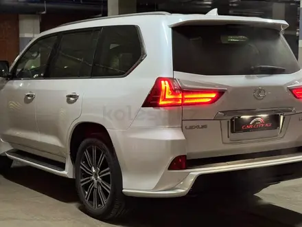 Lexus LX 570 2017 года за 41 700 000 тг. в Астана – фото 5