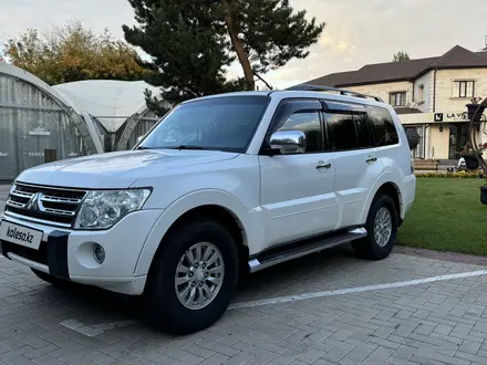 Mitsubishi Pajero 2010 года за 9 000 000 тг. в Караганда – фото 2