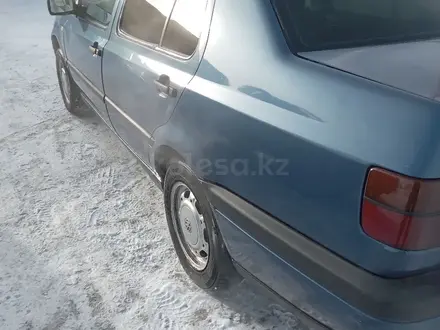 Volkswagen Vento 1994 года за 750 000 тг. в Атбасар – фото 13