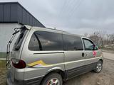 Hyundai Starex 2003 года за 3 500 000 тг. в Аксукент – фото 2