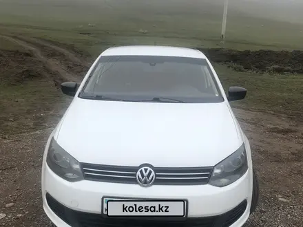 Volkswagen Polo 2015 года за 2 800 000 тг. в Алматы – фото 4