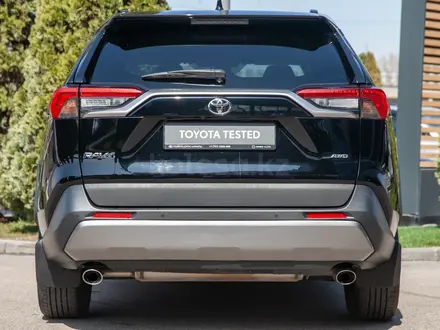 Toyota RAV4 2021 года за 13 990 000 тг. в Алматы – фото 5