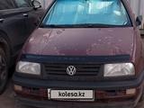 Volkswagen Vento 1993 года за 800 000 тг. в Караганда – фото 4