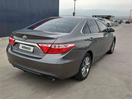 Toyota Camry 2017 года за 5 000 000 тг. в Алматы – фото 4