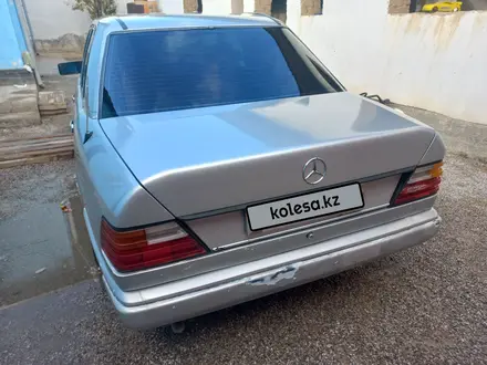Mercedes-Benz E 230 1989 года за 1 100 000 тг. в Кызылорда – фото 5