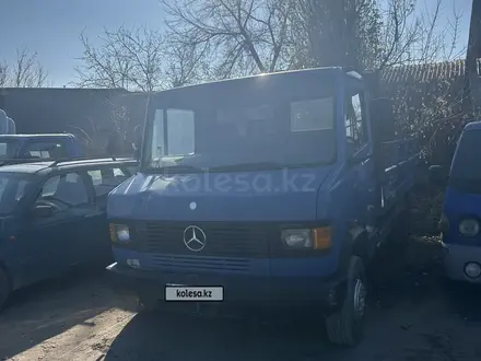 Mercedes-Benz  609D 1991 года за 3 500 000 тг. в Алматы – фото 2