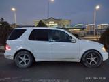 Mercedes-Benz ML 320 2002 годаүшін3 800 000 тг. в Актау – фото 2