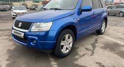 Suzuki Grand Vitara 2005 годаүшін3 950 000 тг. в Алматы