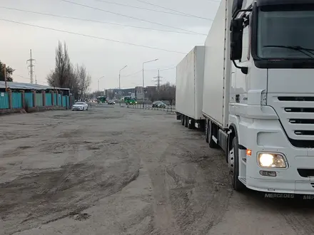 Mercedes-Benz  Actros 2005 года за 26 500 000 тг. в Алматы – фото 5