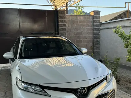 Toyota Camry 2018 года за 14 700 000 тг. в Астана – фото 8