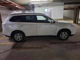 Mitsubishi Outlander 2013 года за 6 100 000 тг. в Астана – фото 2