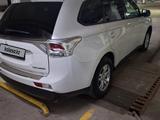 Mitsubishi Outlander 2013 года за 6 100 000 тг. в Астана – фото 3
