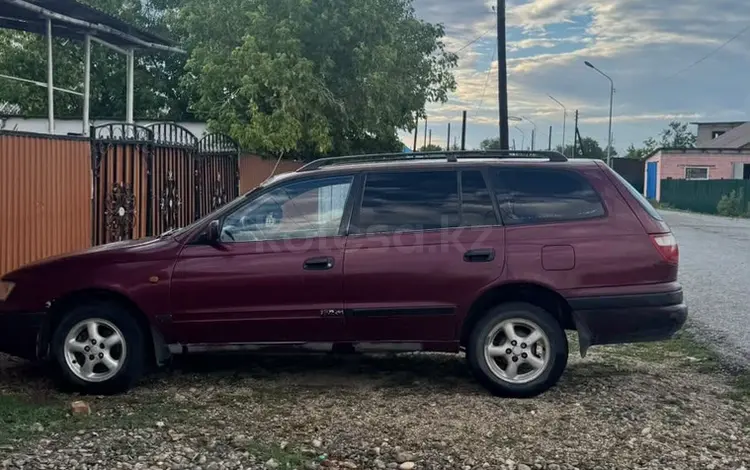 Toyota Carina E 1996 года за 1 400 000 тг. в Усть-Каменогорск