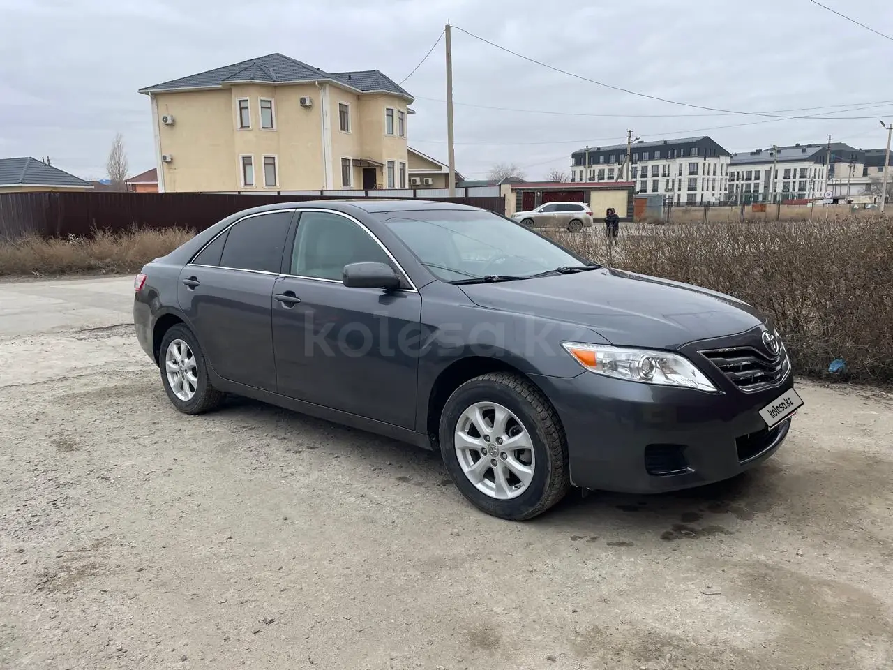 Toyota Camry, 2011