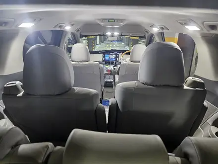 Toyota Estima 2009 года за 9 000 000 тг. в Астана – фото 9