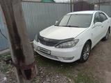 Toyota Camry 2004 года за 5 000 000 тг. в Алматы – фото 2