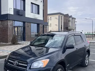 Toyota RAV4, 2012