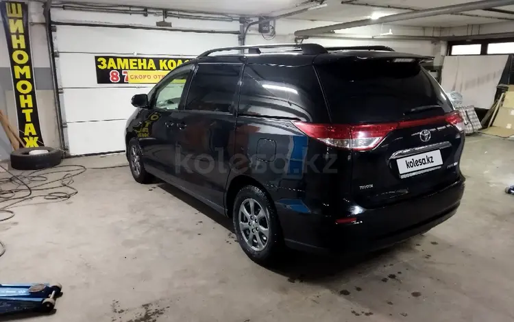 Toyota Previa 2011 годаүшін11 800 000 тг. в Астана