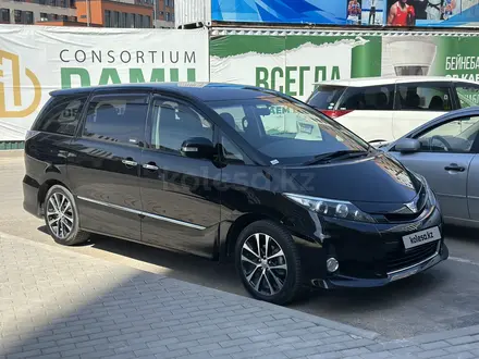 Toyota Estima 2013 года за 8 500 000 тг. в Астана