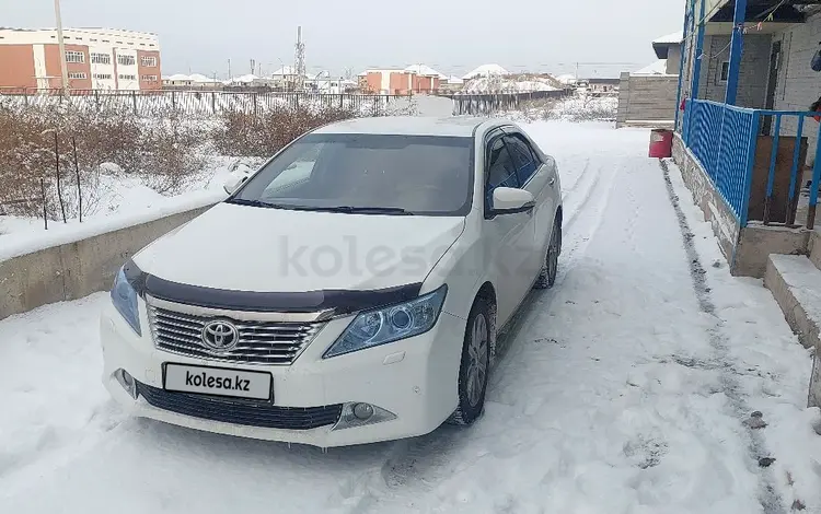 Toyota Camry 2013 годаүшін9 800 000 тг. в Алматы