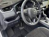 Toyota RAV4 2021 годаүшін15 350 000 тг. в Атырау – фото 4