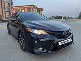 Toyota Camry 2020 годаүшін12 000 000 тг. в Актобе – фото 3