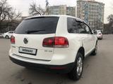 Volkswagen Touareg 2008 года за 5 900 000 тг. в Алматы – фото 4