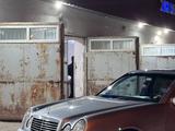 Mercedes-Benz E 320 1997 года за 3 300 000 тг. в Кызылорда – фото 2