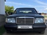 Mercedes-Benz E 200 1994 года за 1 500 000 тг. в Балкашино – фото 4