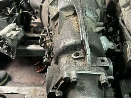 Привозная коробка W202 MERCEDES BENZ за 5 500 тг. в Алматы – фото 4