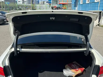 Kia K5 2015 года за 8 800 000 тг. в Алматы – фото 18
