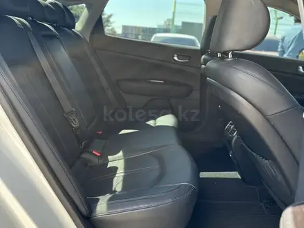 Kia K5 2015 года за 8 800 000 тг. в Алматы – фото 25
