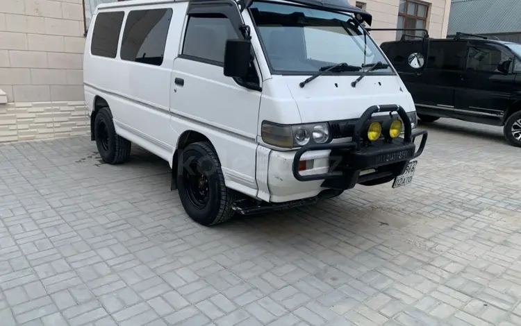 Mitsubishi Delica 1994 года за 2 200 000 тг. в Алматы